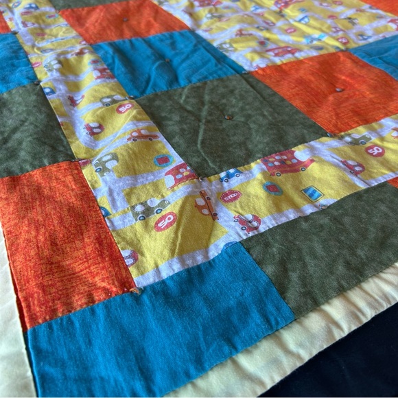 Vroom Vroom! Cars and Trucks Busy Street Handmade Baby Quilt On The Go
#0911242 - Picture 4 of 12